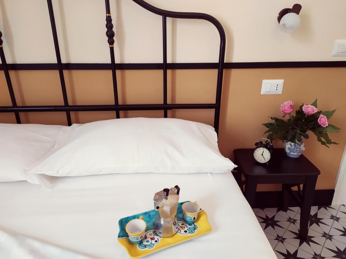 suite fontanelle Naples Extérieur photo