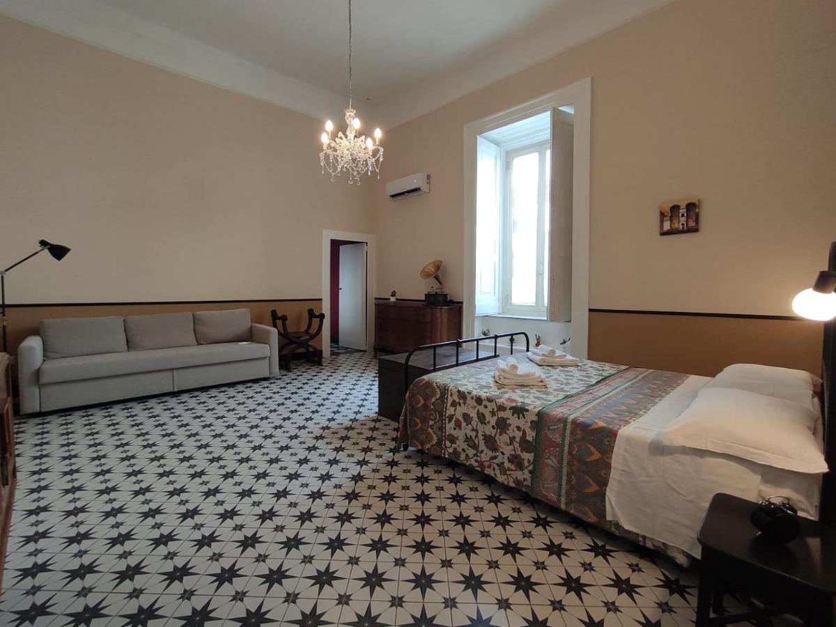 suite fontanelle Naples Extérieur photo
